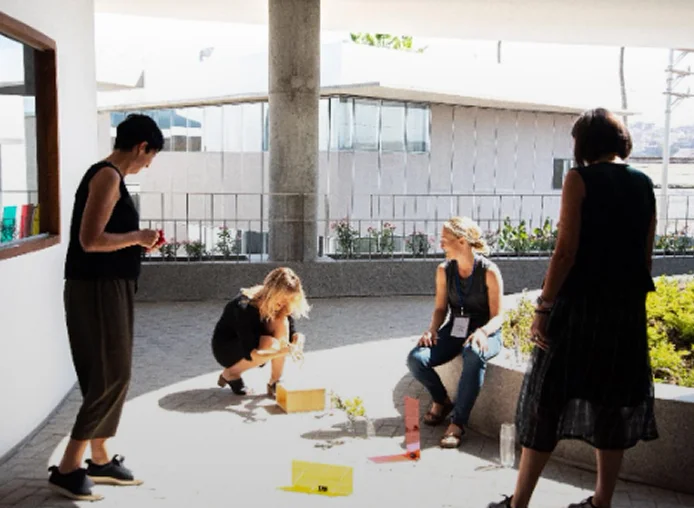 Estudiantes en práctica del grupo de Dinámica