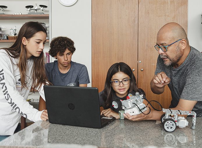 El Maestro Investigador en Secundaria 1: Laboratorio de investigación